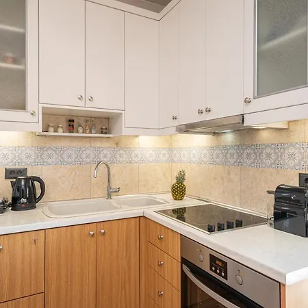 Jasmine - One Bedroom With Balcony Daire *