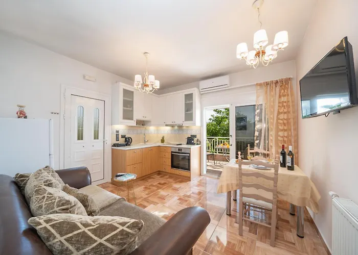 Jasmine - One Bedroom With Balcony Σάμη